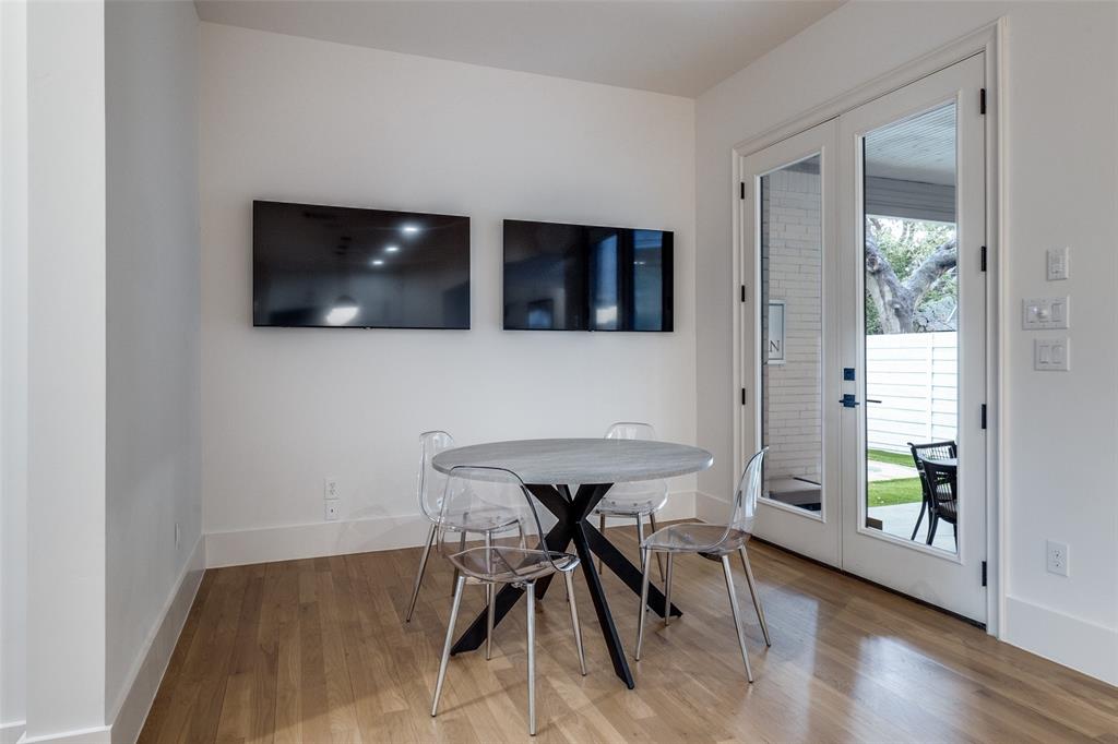 S M U Heights - Residential