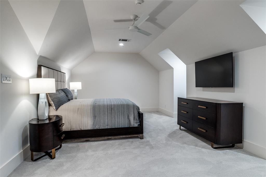 S M U Heights - Residential