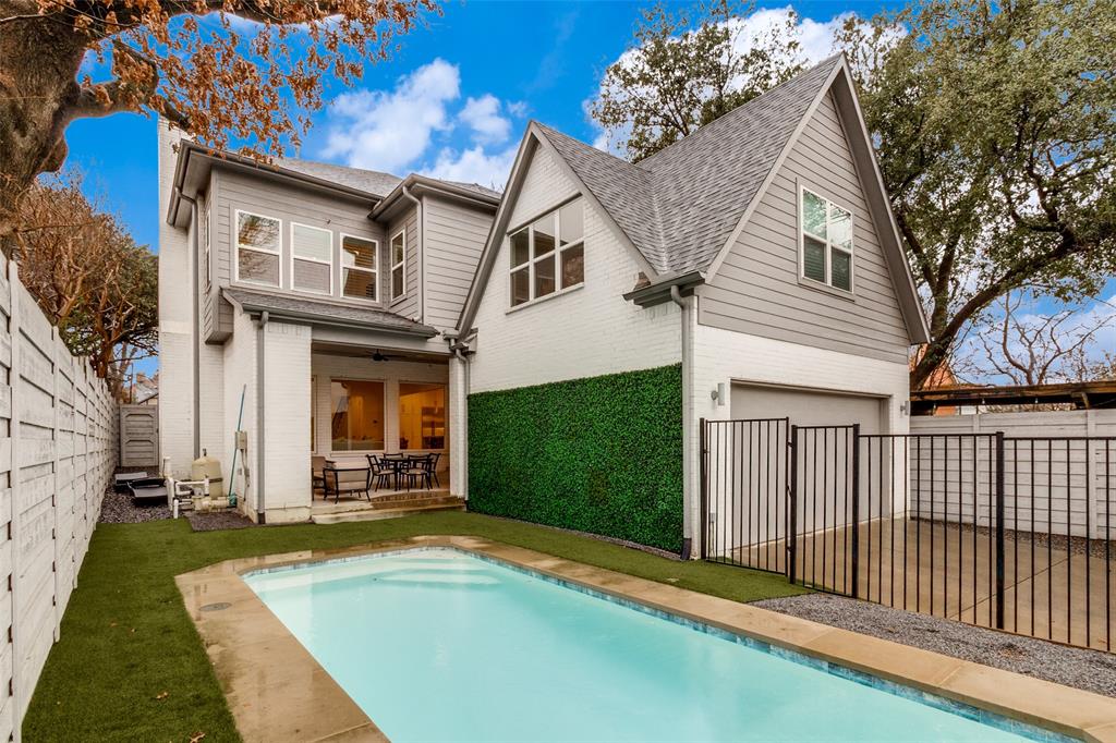 S M U Heights - Residential