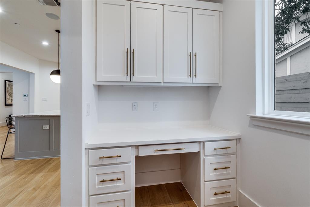 S M U Heights - Residential