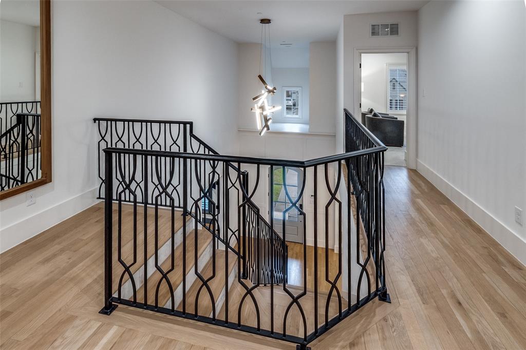 S M U Heights - Residential