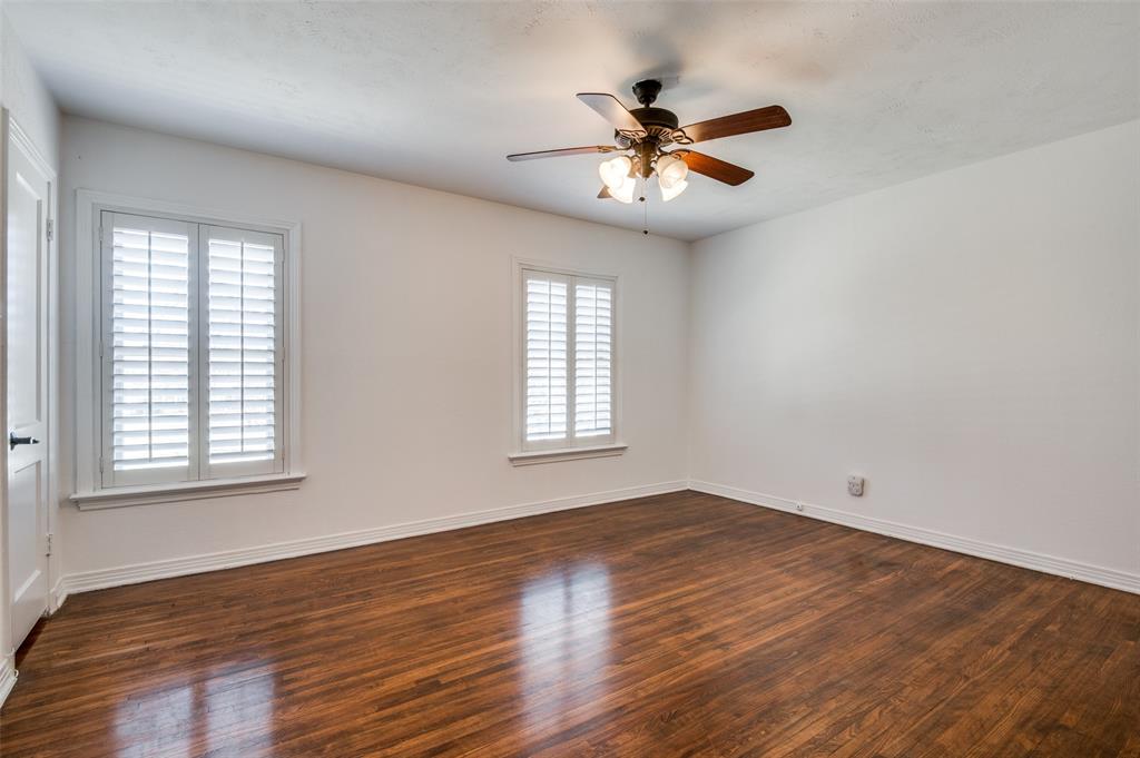 Dallas, Texas 75209, United States, 2 Bedrooms Bedrooms, ,1 BathroomBathrooms,Residential,Pending,120152