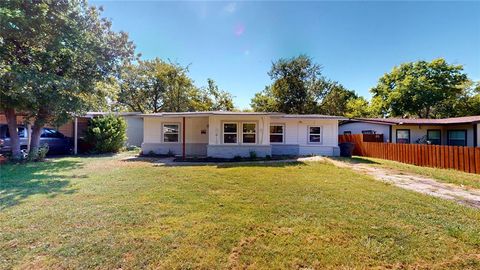 2236 Winthrop Drive Dallas TX 75228