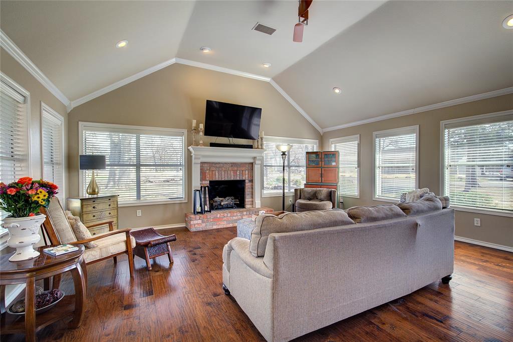 Sulphur Springs Country Club - Residential