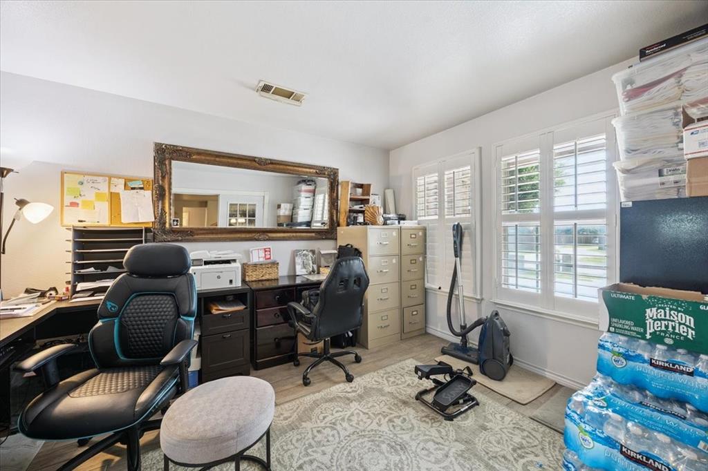 4713 Paradise Cove