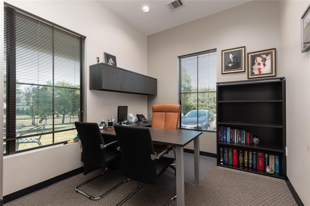 Creekside Plaza Mansfield - Commercial Lease