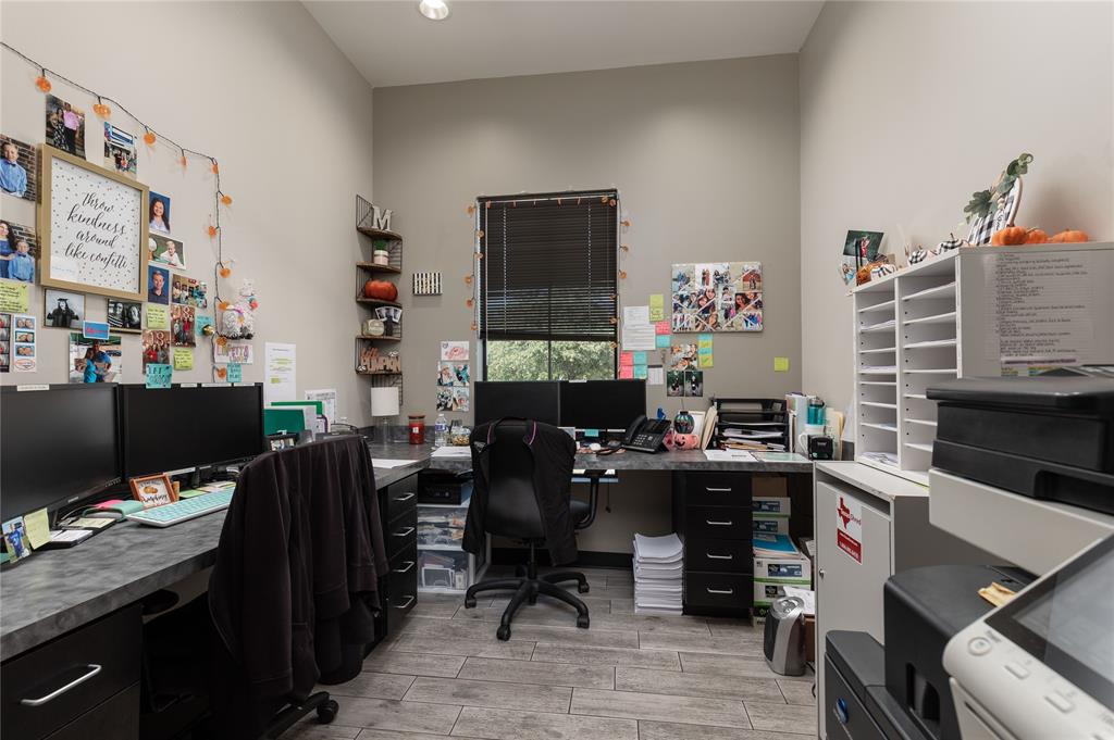 Creekside Plaza Mansfield - Commercial Lease