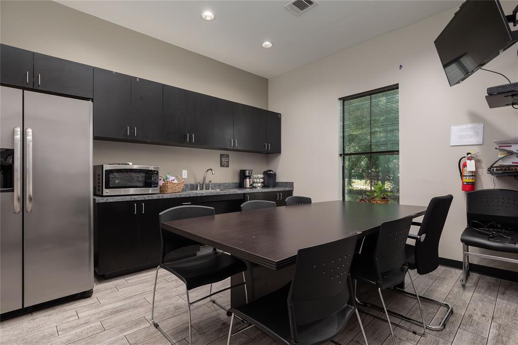 Creekside Plaza Mansfield - Commercial Lease