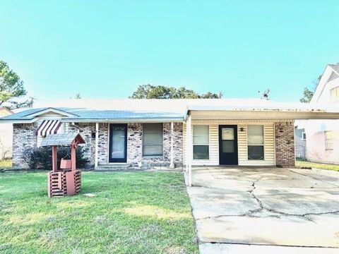 A home in Lewisville