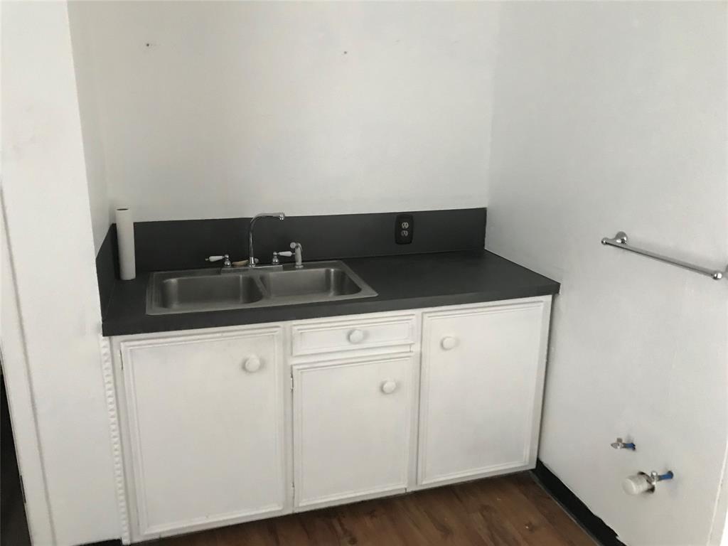 Park Heights Abl - Commercial Lease