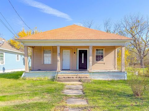 A home in Corsicana