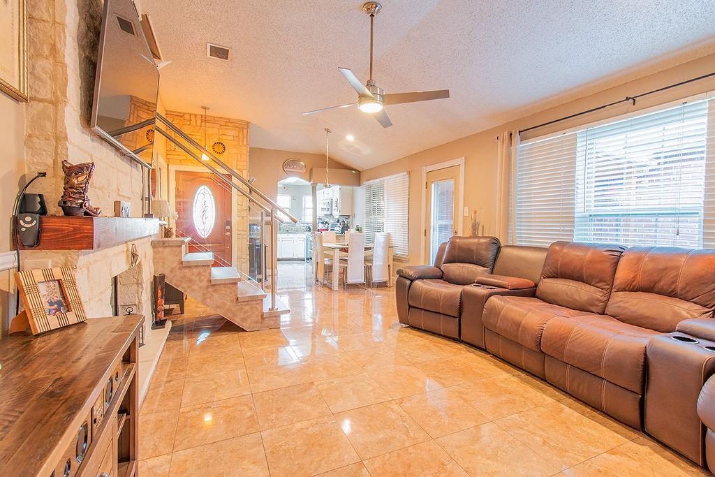 6801 Poppy Drive