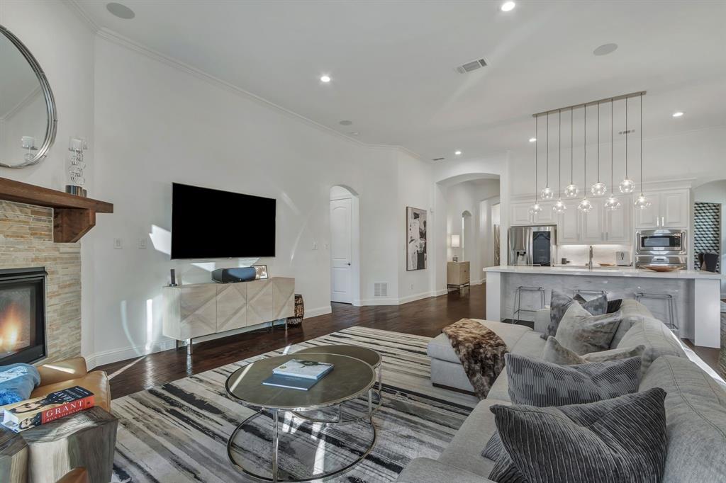 Villas Of Colleyville - Residential