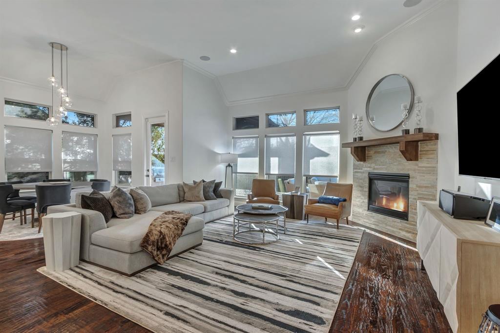 Villas Of Colleyville - Residential