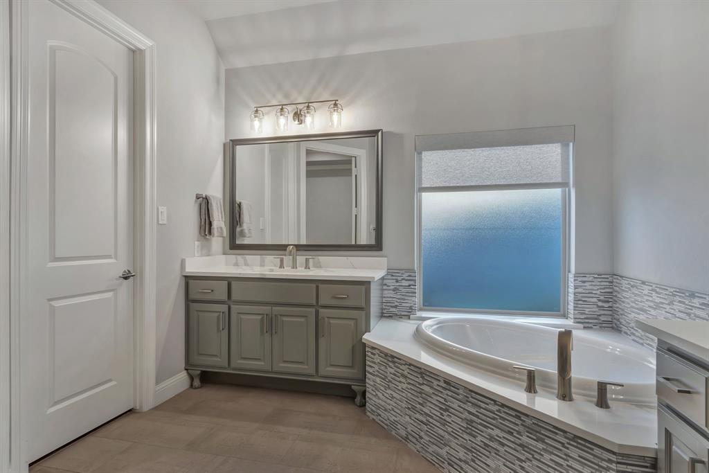 Villas Of Colleyville - Residential