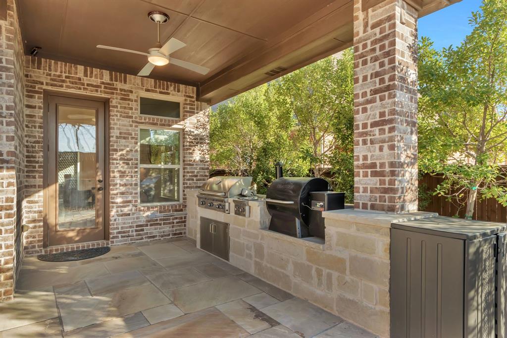 Villas Of Colleyville - Residential