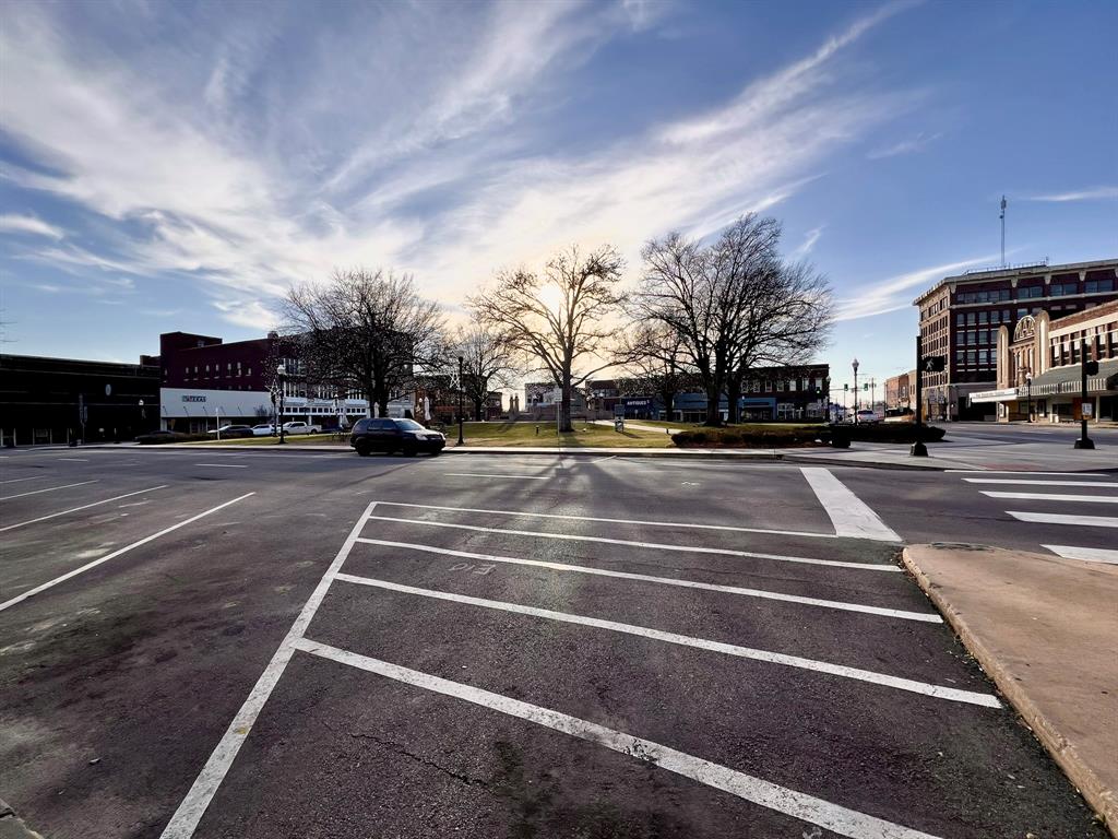 City Of Paris - Land