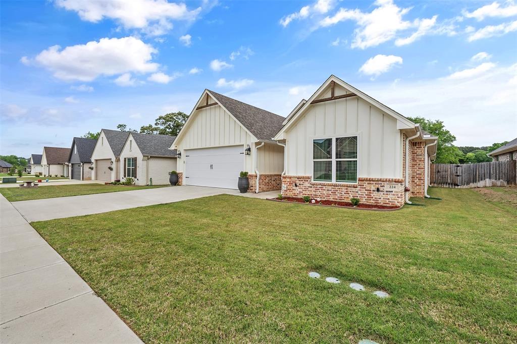 The Meadows East - Residential