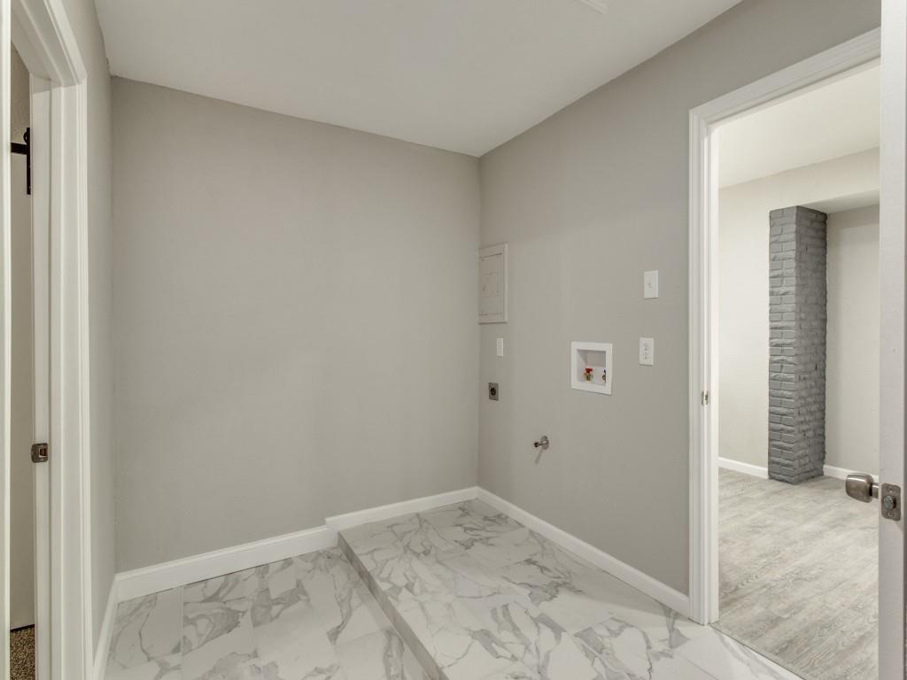 Country Club Estates - Residential