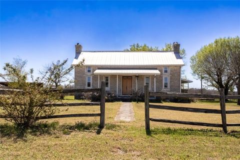 7474 US Highway 67 Stephenville TX 76401