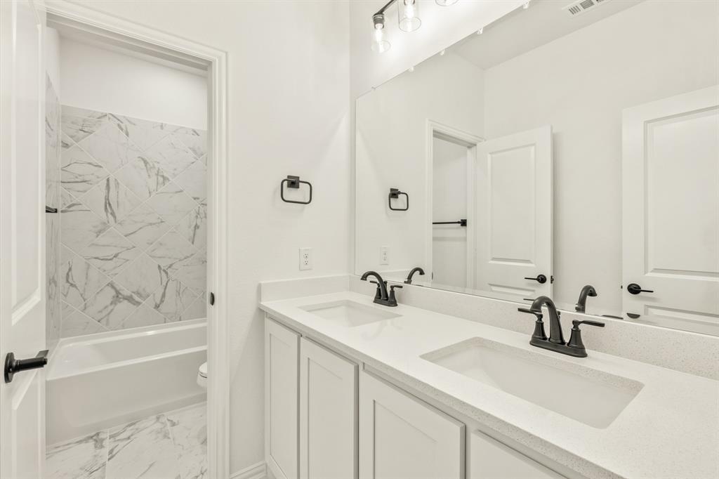 The Oaks - Residential