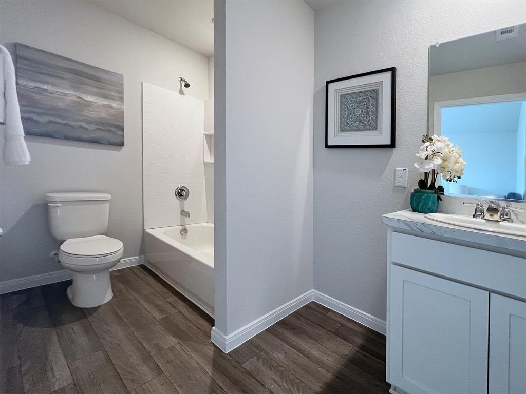 Treaty Oak - Residential