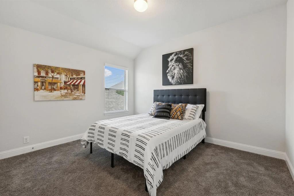 Vineyards Ph I, The - Residential Lease