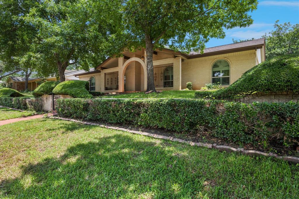 1720 Westridge Drive