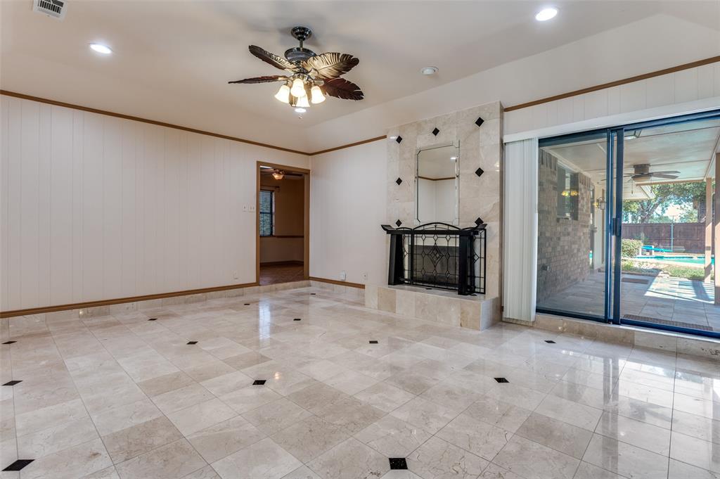 103 Meadowcreek Drive