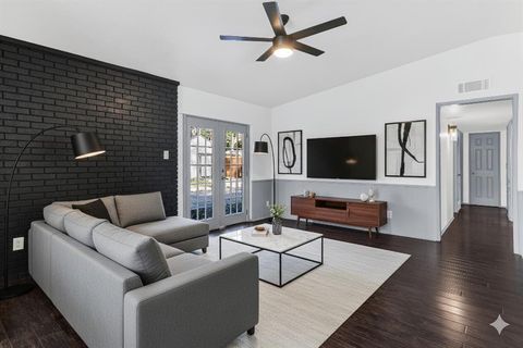 Tiny photo for 718 Silverstone Drive, Richardson, TX 75080 (MLS # 21139690)