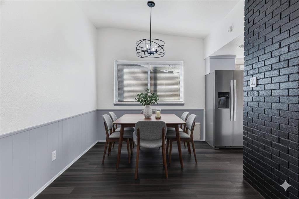 718 Silverstone Drive