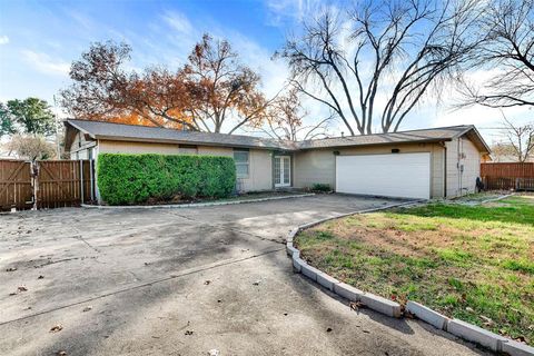 Tiny photo for 718 Silverstone Drive, Richardson, TX 75080 (MLS # 21139690)