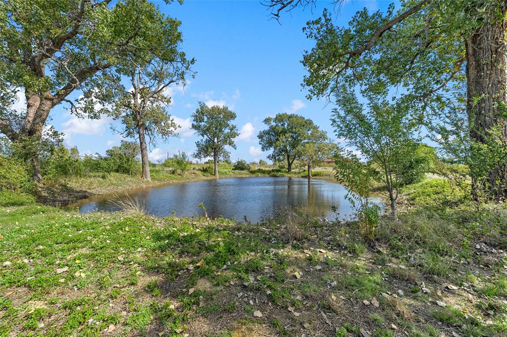 409 Blue Cut Road S