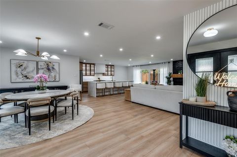 3895 Antigua Circle Dallas TX 75244