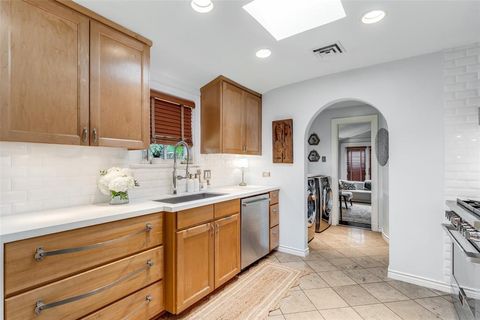 Tiny photo for 4620 Southern Avenue, Highland Park, TX 75209 (MLS # 21083136)