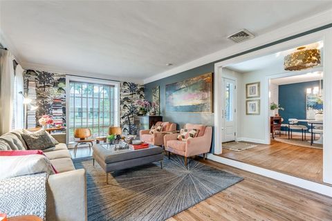 Tiny photo for 4620 Southern Avenue, Highland Park, TX 75209 (MLS # 21083136)