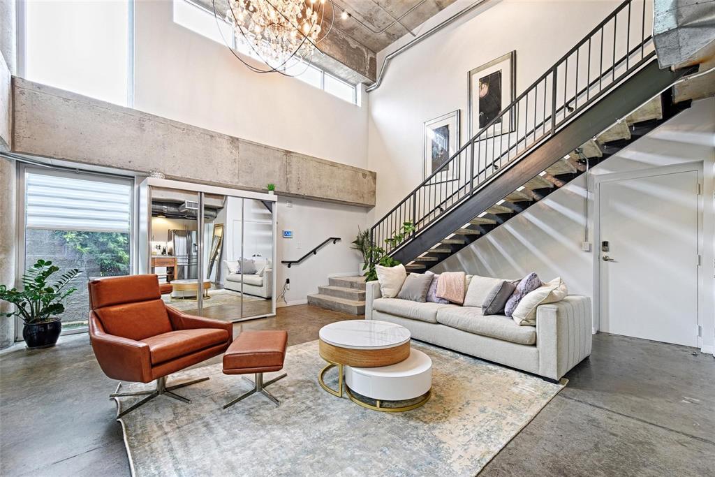 Beat At The South Side Station - Residential