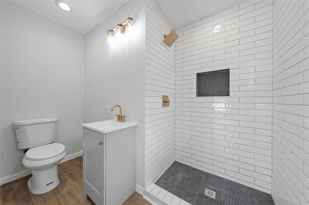 Meadow Wood - Residential Lease