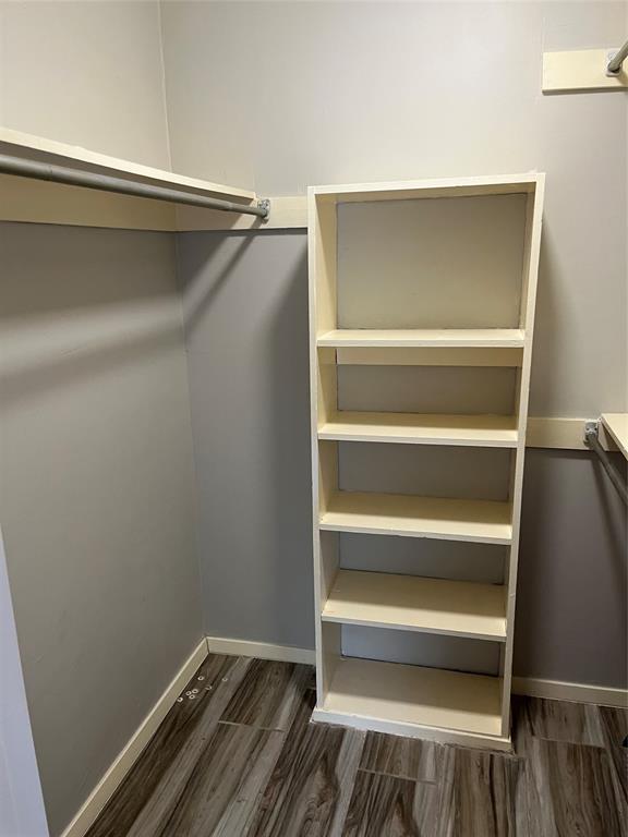 River Oaks Condos - Residential