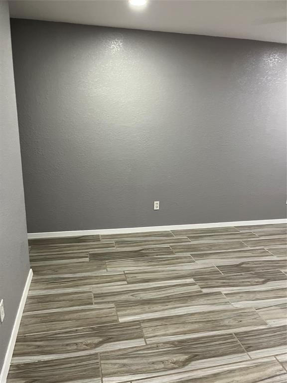 River Oaks Condos - Residential