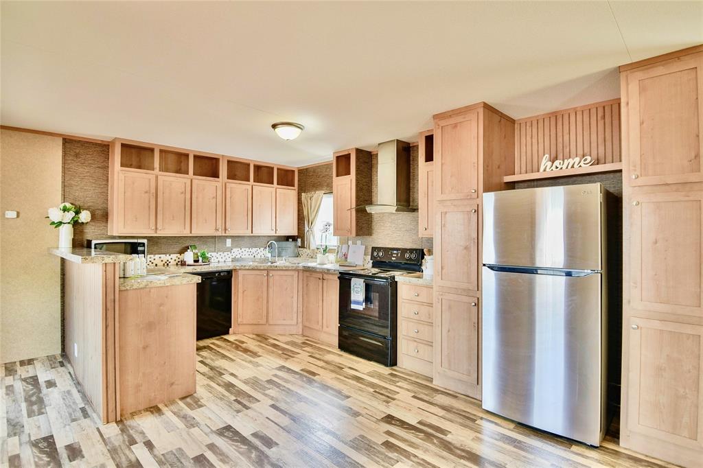 Blue Water Shores - Residential