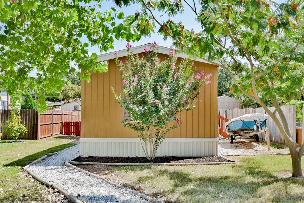 Blue Water Shores - Residential