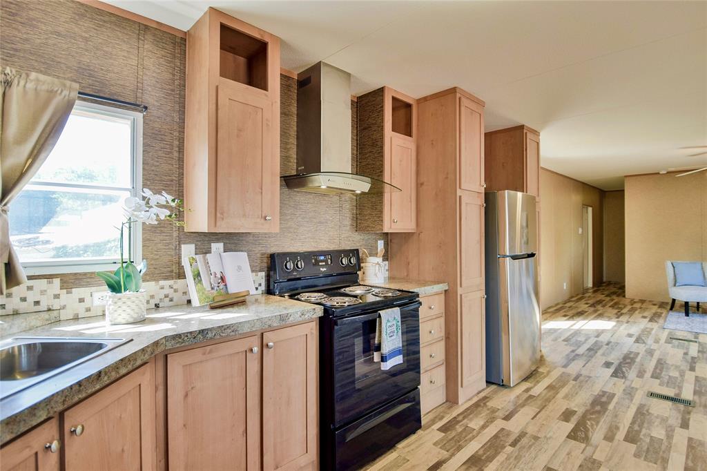 Blue Water Shores - Residential