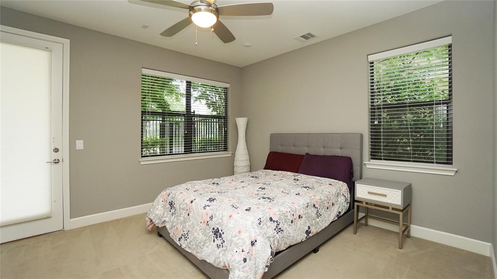 CITYSCAPE PLAZA TOWNHOMES - Residential Lease