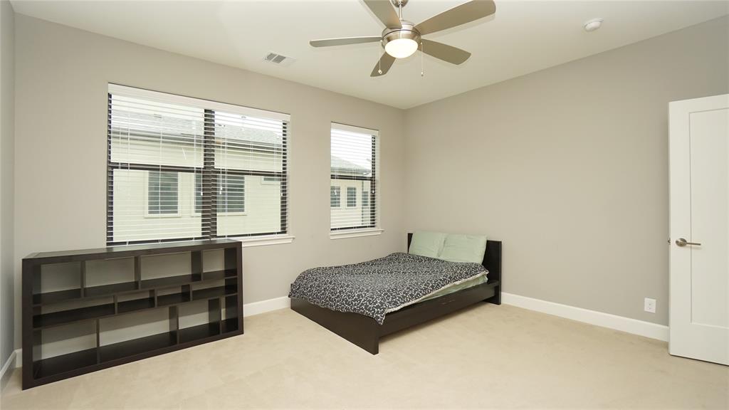 CITYSCAPE PLAZA TOWNHOMES - Residential Lease