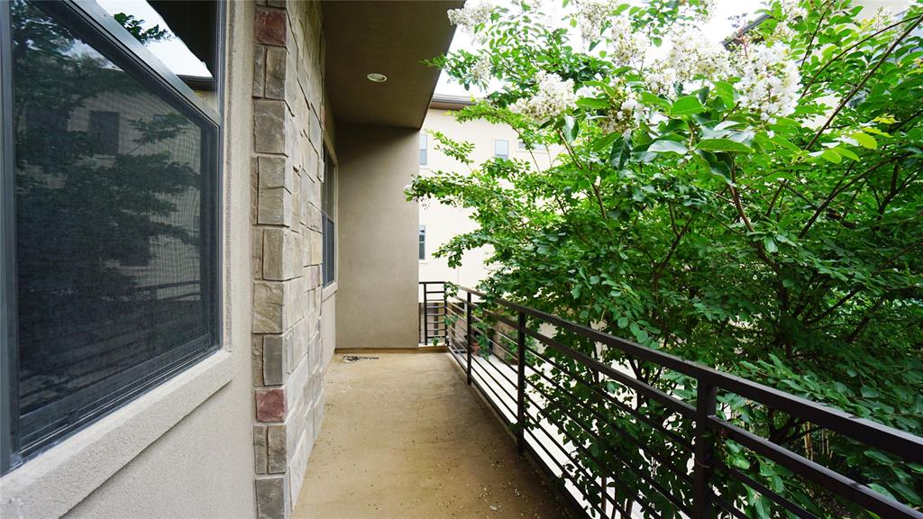 CITYSCAPE PLAZA TOWNHOMES - Residential Lease