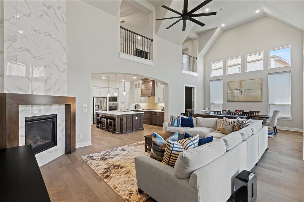 2260 Rainforest Drive