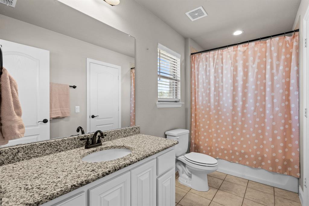 Live Oak Crk - Residential