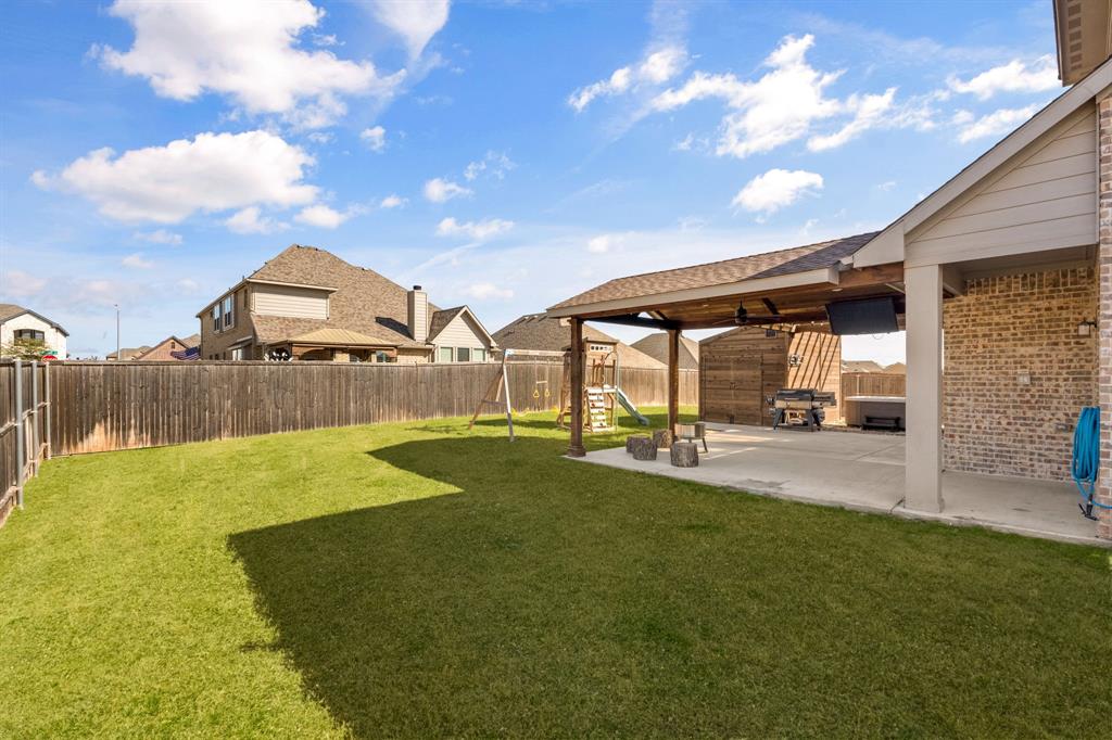 Live Oak Crk - Residential