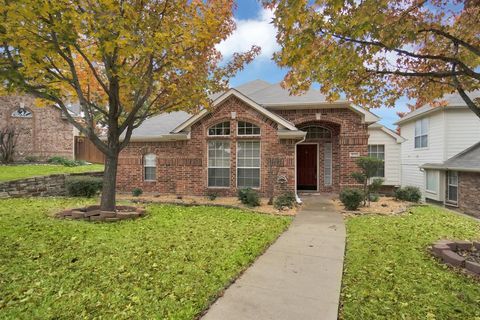 Photo of 1695 Cresthill Drive, Rockwall, TX 75087 (MLS # 21224226)